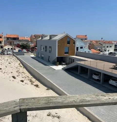 Vermar 住宿加早餐酒店 托雷拉